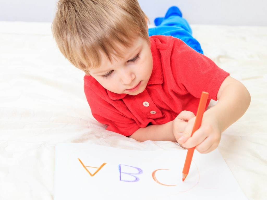 Small Miracles Education 520 416 5888 3430 E Sunrise Dr., Suite 190, Tucson, Arizona 85718 kindergarten writing