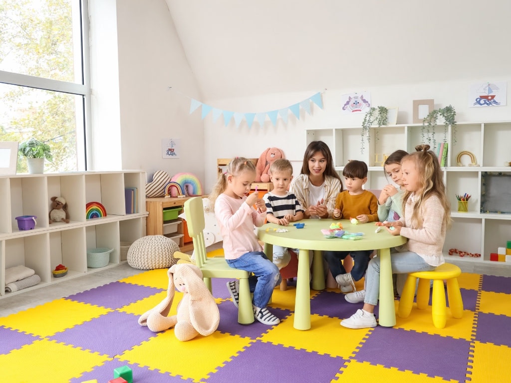 Small Miracles Education 520 416 5888 3430 E Sunrise Dr., Suite 190, Tucson, Arizona 85718 preschool in Tucson