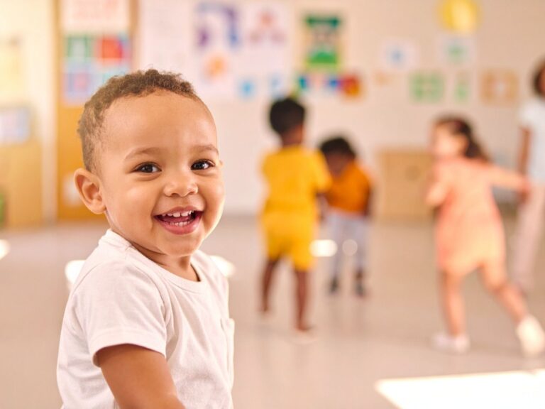 Quality Interactive Preschool & Montessori (480) 575 5269 child learning Cave Creek AZ